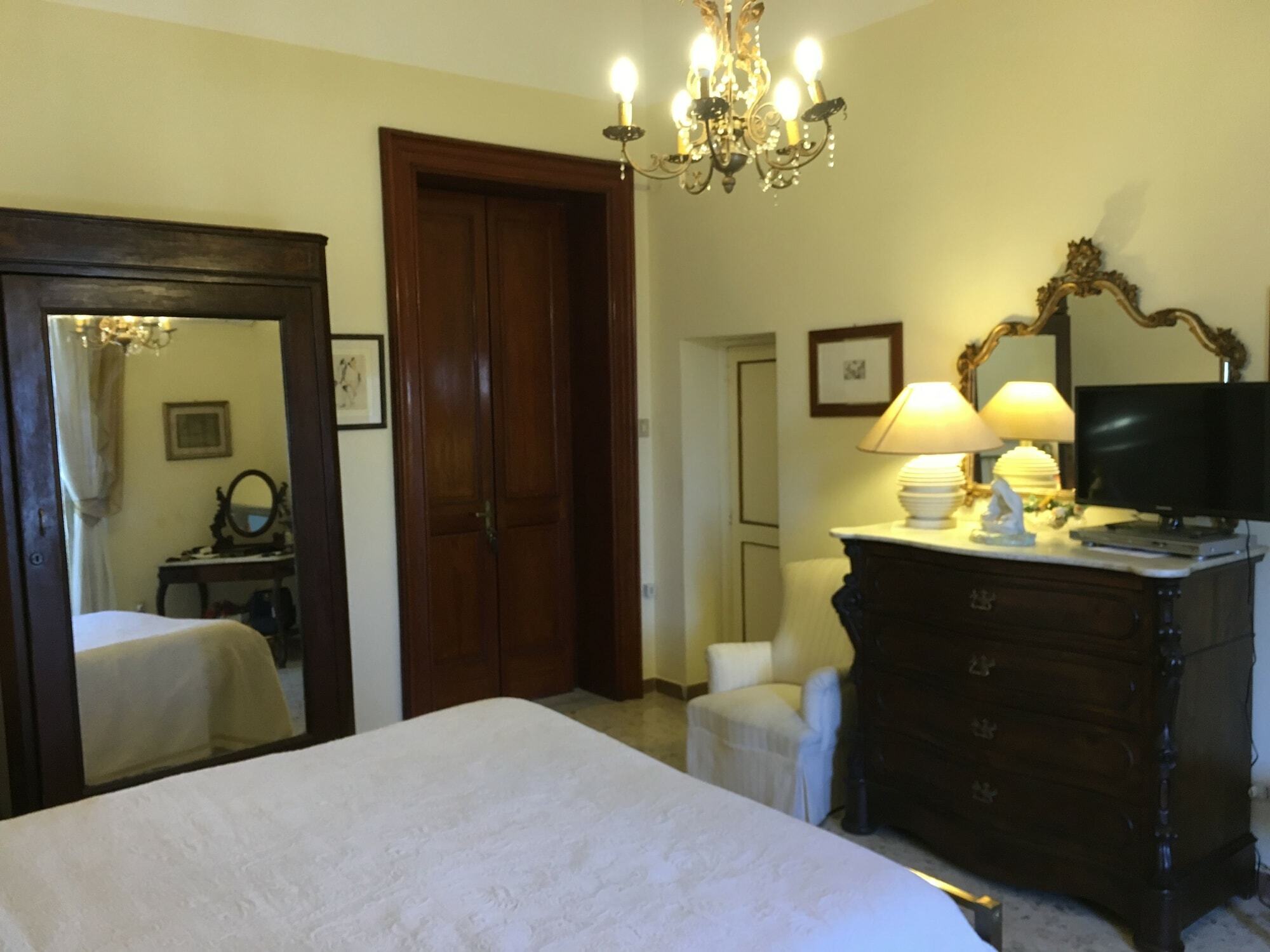 فيلا Palazzo Sabella Tommasi كاليميرا المظهر الخارجي الصورة